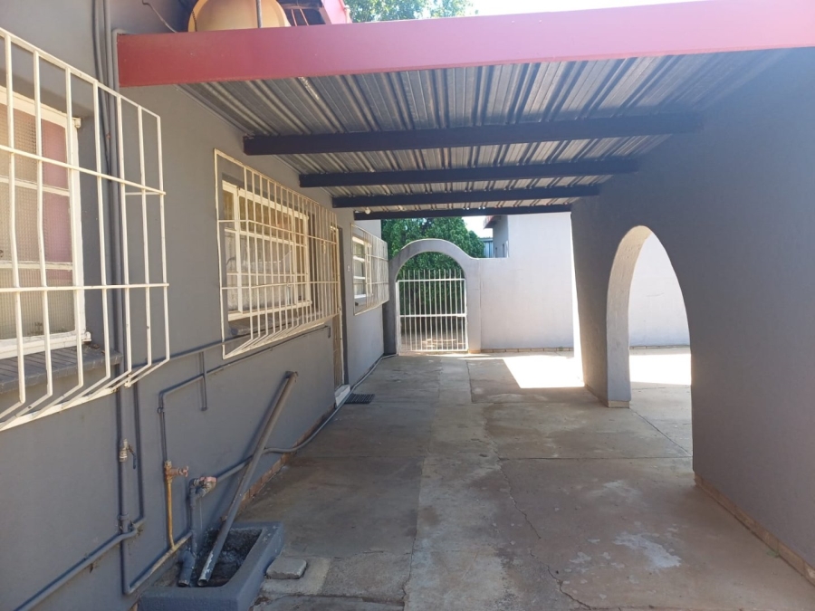 2 Bedroom Property for Sale in Declercqville North West